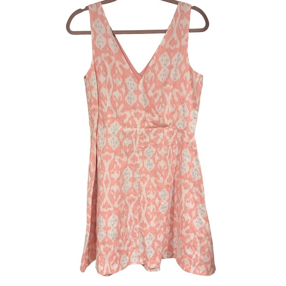 GAP Dresses & Skirts - Coral White‎ Sleeveless Dress V-Neck Fit and Flare Casual Party Sundress